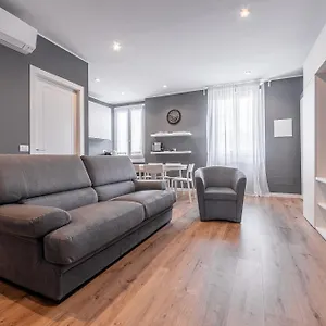 https://ponte-seveso-charme-apartment.it-lombardy.com